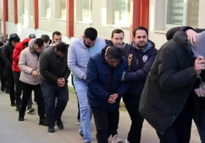 Günlük 2 milyon TL para döndüren yasadışı bahis şebekesi çökertildi