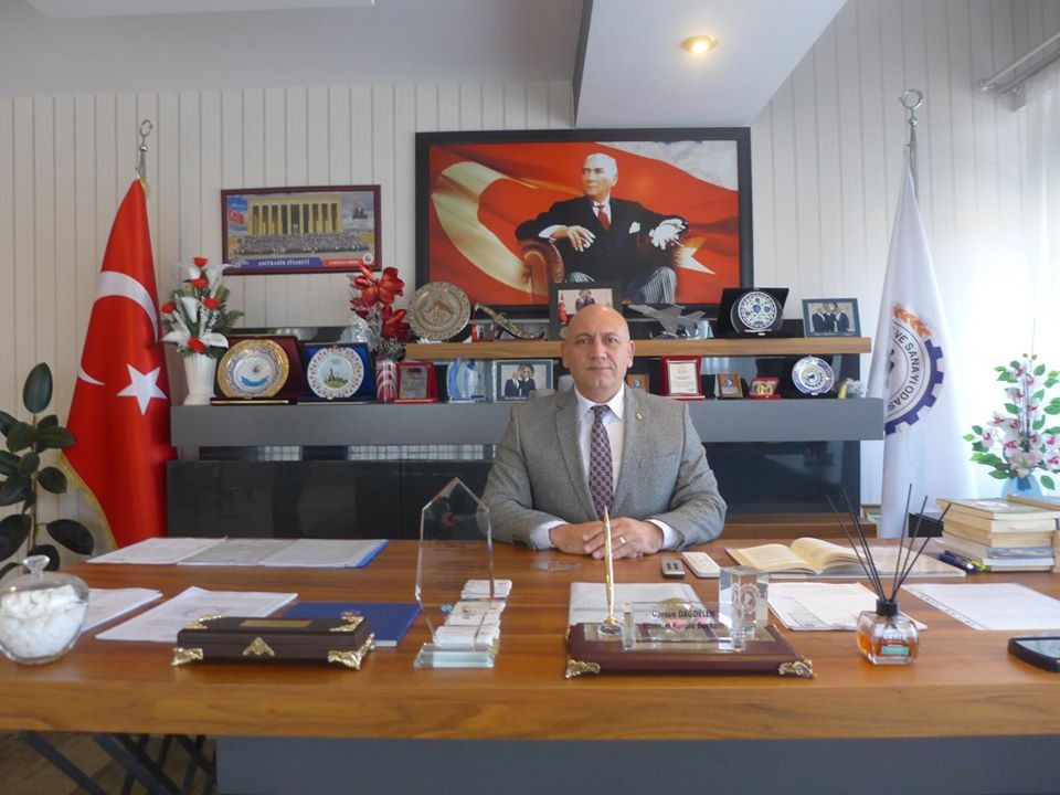 Günlük 8 bin tulum 40 bin maske üretiliyor 