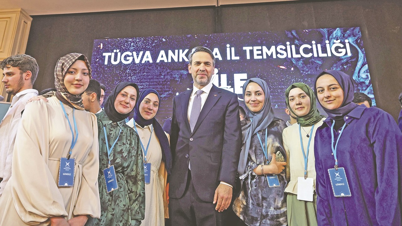 Günlük üretimin 3 kat arttığını kaydeden Bakan Bayraktar: Gabar’da günlük petrol üretimi 80 bin varile ulaştı