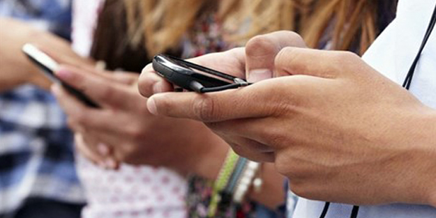 Günün 3 saatini internet’te harcıyoruz