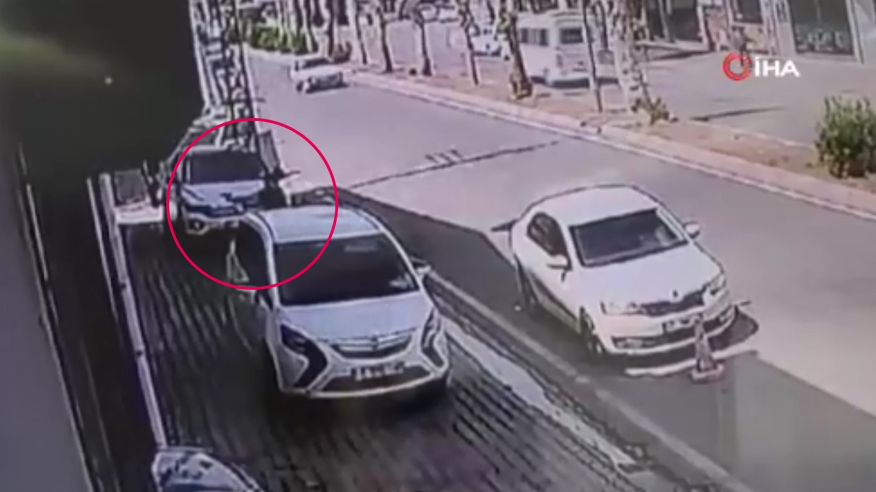 Güpegündüz bakın nasıl öldürdü! Amca yeğen husumeti kanlı bitti