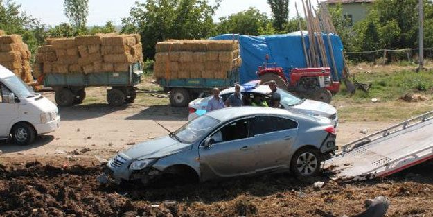 Gurbetçi ailenin otomobili devrildi: 5 yaralı