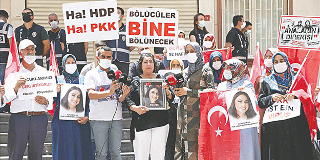 Gurbetçi anneden evlat nöbetine ziyaret