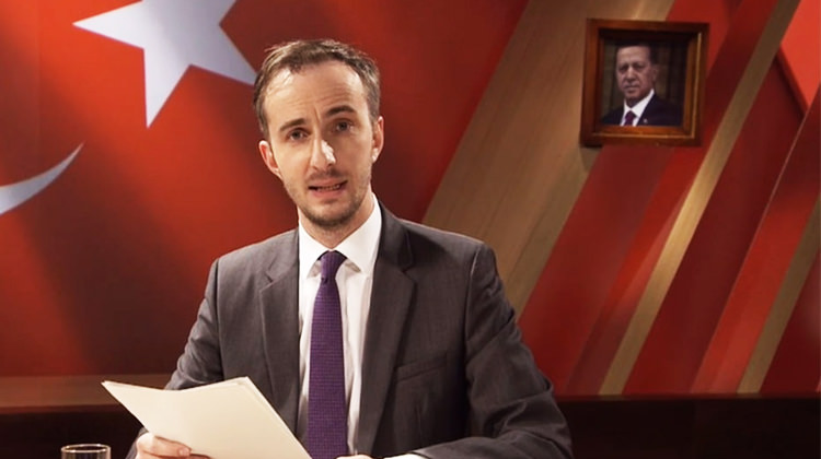 Erdoğan'a hakaret gurbetçileri ayaklandırdı