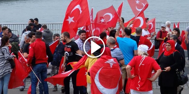 Gurbetçiler Türkiye için meydanlara indi!