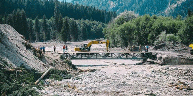 Gürcistan’da toprak kaymasında can kaybı 17’ye yükseldi