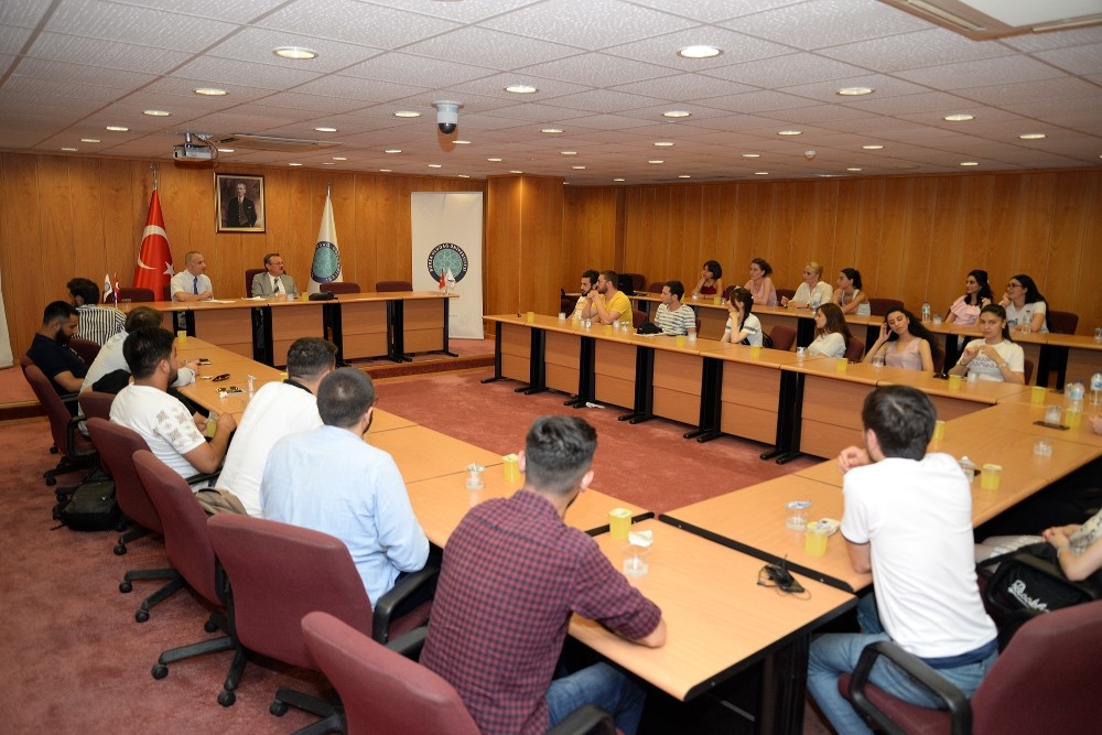 Gürcistanlı tıp öğrencileri staj için Bursa Uludağ Üniversitesi’nde 