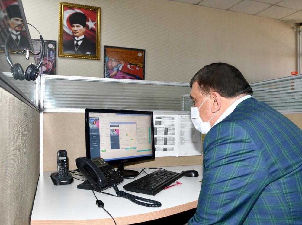 Gürkan çağrı merkezinde istek ve talepleri dinledi 