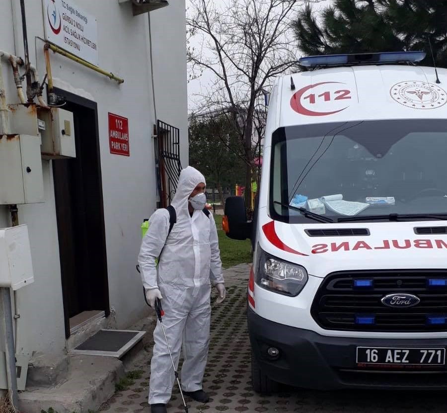 Gürsu’da sağlık kurumları dezenfekte ediliyor 