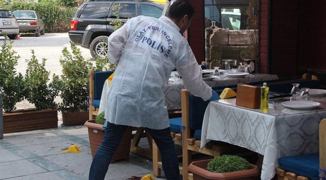 Gürültü çıkaranları uyaran iş yeri sahibi silahla öldürüldü