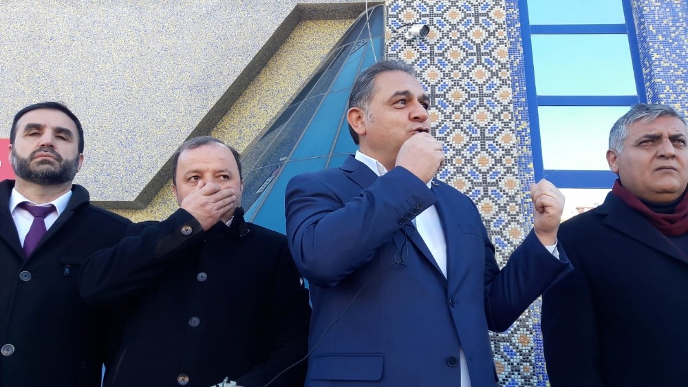 Gürün şehitleri için yürüdü 