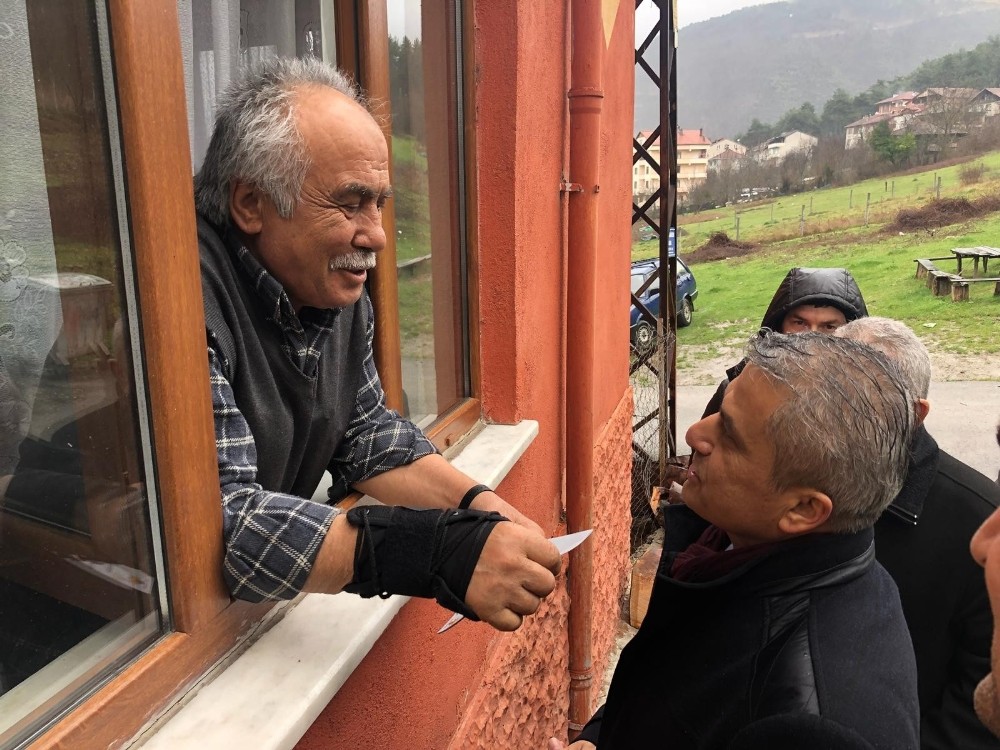 Güven kapı kapı geziyor 