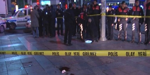 Güven Park'ta silahlı kavga