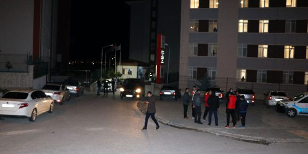 Güvenlik görevlisini yaralayarak karantinadan kaçan zanlı yakalandı