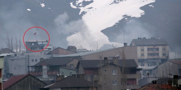 Güvenlik güçleri o bölgeye bayrağımızı dikti