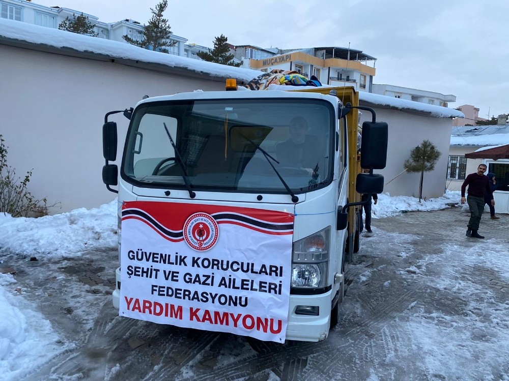 Güvenlik Korucuları Şehit ve Gazi Aileleri Federasyonundan Elazığ’a yardım 