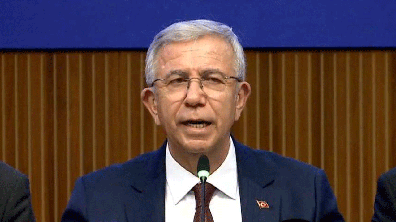 Güzel bir fıkra okumak isteyenler tıklasın! Mansur kendi trafik tezini kendi yalanladı