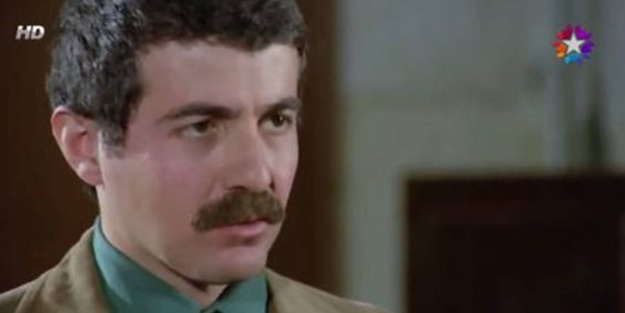 Hababam Sınıfı'nın bıyıklı hocasına ne oldu?