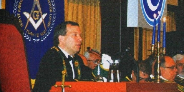 Haber kızdırdı: GS'nin masonu, Milli Gazete'yi Karamollaoğlu'na şikayet etti