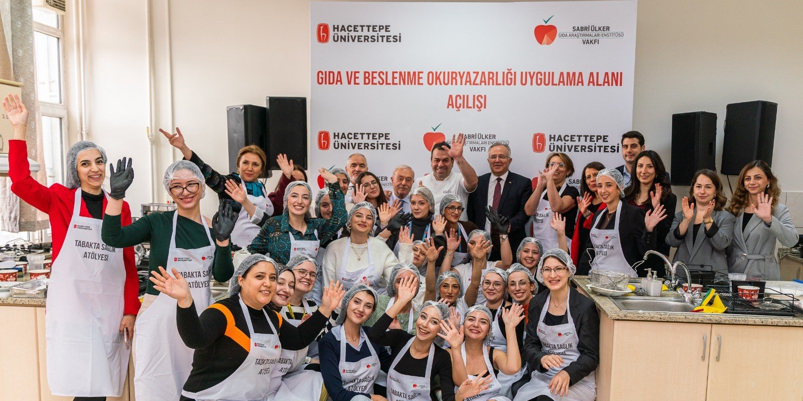 Hacettepe Üniversitesi ve Sabri Ülker Vakfı, “Gıda ve Beslenme Okuryazarlığı Uygulama Alanı” için iş birliği yaptı