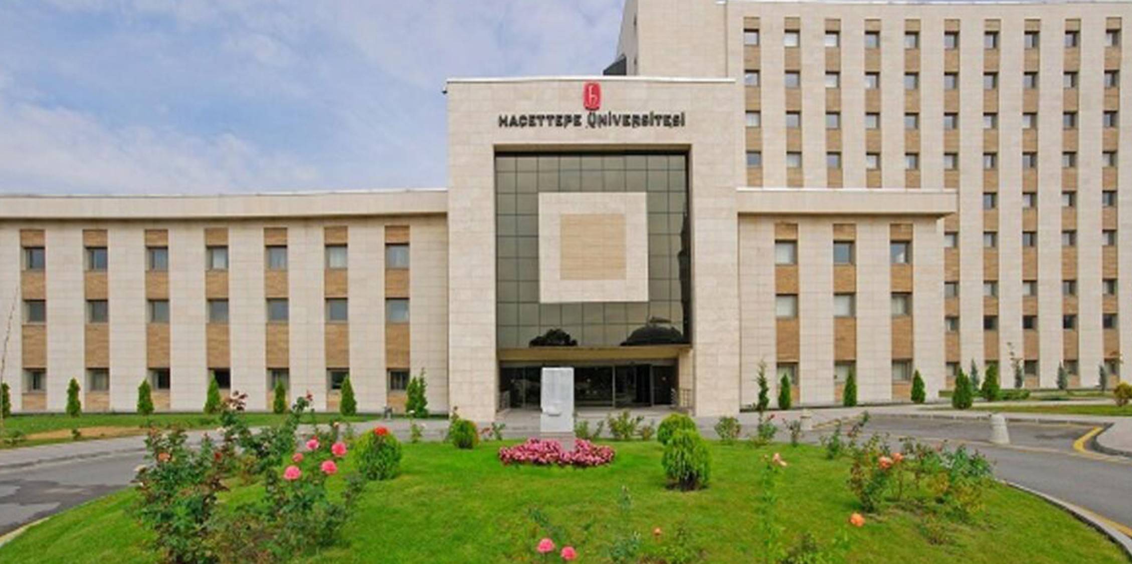 Hacettepe zirveyi yine bırakmadı