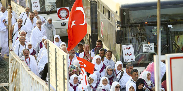 Hacı adaylarının Arafat yolculuğu başladı