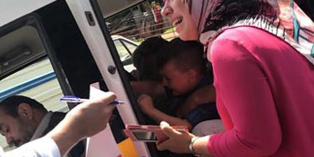 Haciz memurları çocukları götürmeye kalkınca olanlar oldu