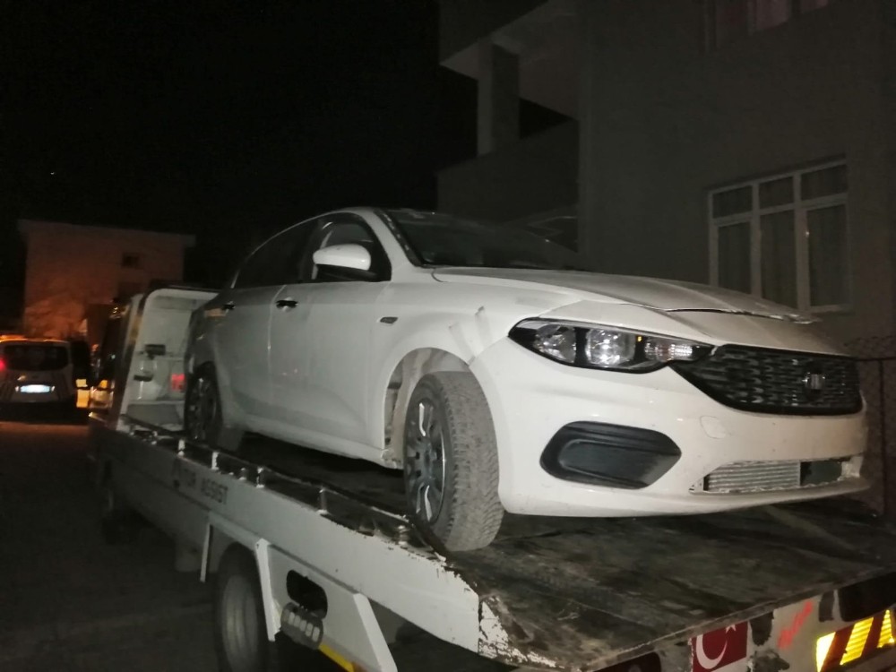 Hacizli araçları parçalayıp satan 3 kişi gözaltına alındı 