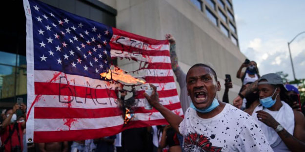 Hackerlar da ABD'ye savaş açtı!