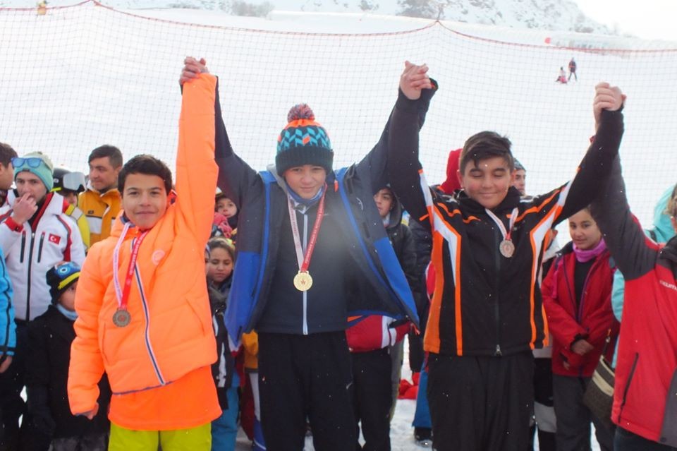 HADAK, sezona madalyalar ile başladı 