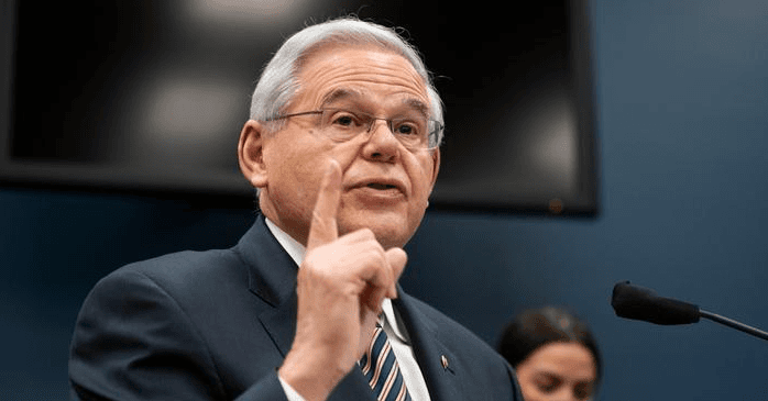 Haddini bil alçak herif!