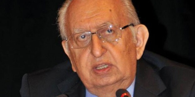 Hadi oradan be Hüsamettin Cindoruk! Yaşından başından utan