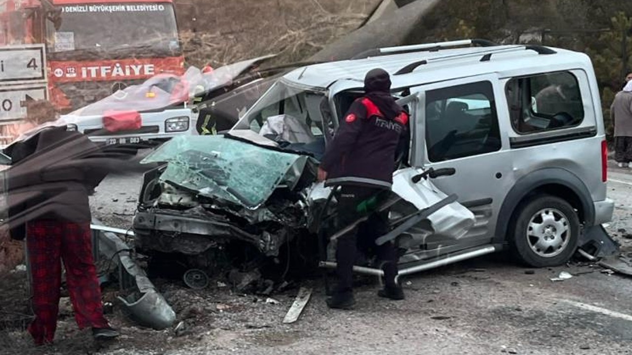 Hafif ticari araçla otomobil kafa kafaya girdi! Ölü ve yaralılar var
