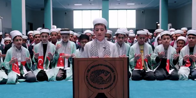 Hafızlık talebelerinin Gazze duası kalpleri titretti!