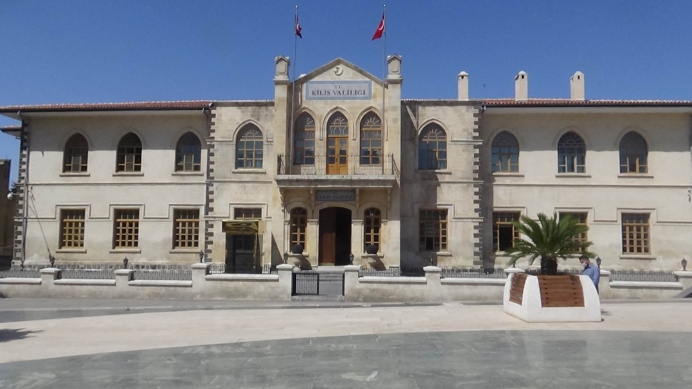 Hafta sonu için evde kalın uyarısı 