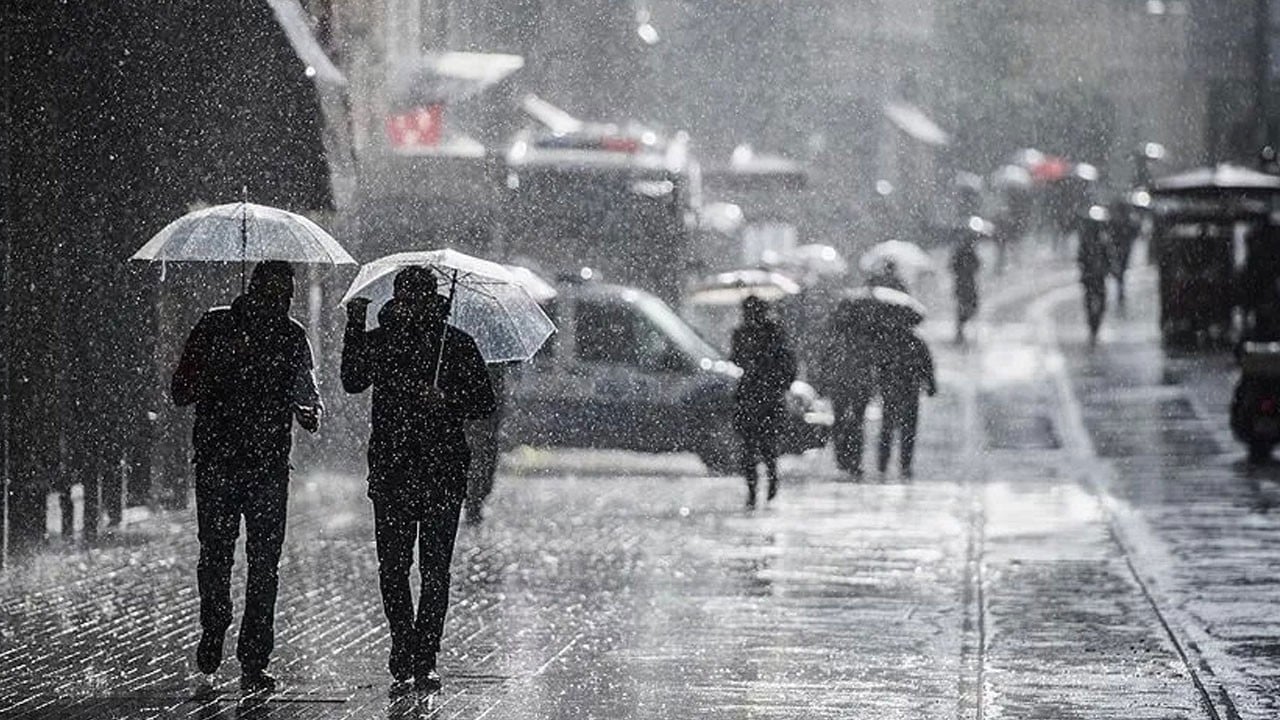 Hafta sonu planı yapanlar dikkat! O illerimiz için yağış uyarısı geldi