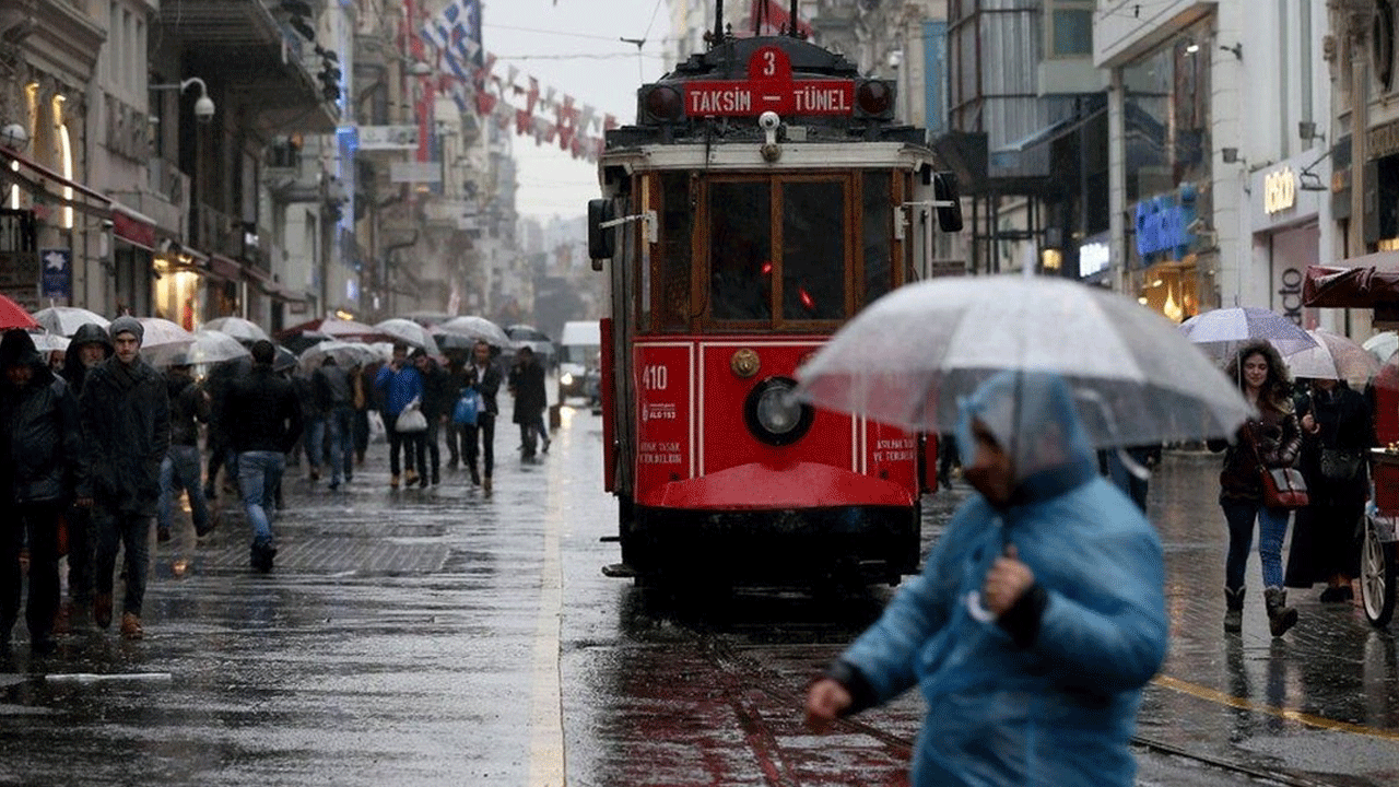 Hafta sonu planlar suya düşebilir! Kuvvetli yağışlar yolda