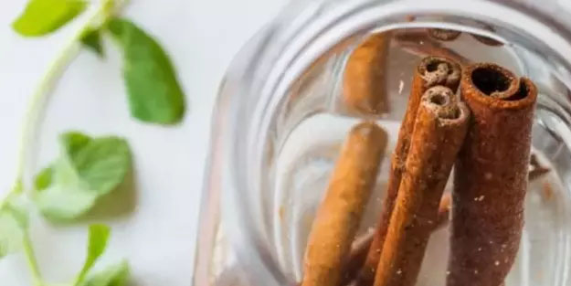 Yağ yakıcı su! Bu baharatı mutfağınızdan eksik etmeyin haftada 5 kilo zayıflatıyor! Bakın neler oluyor