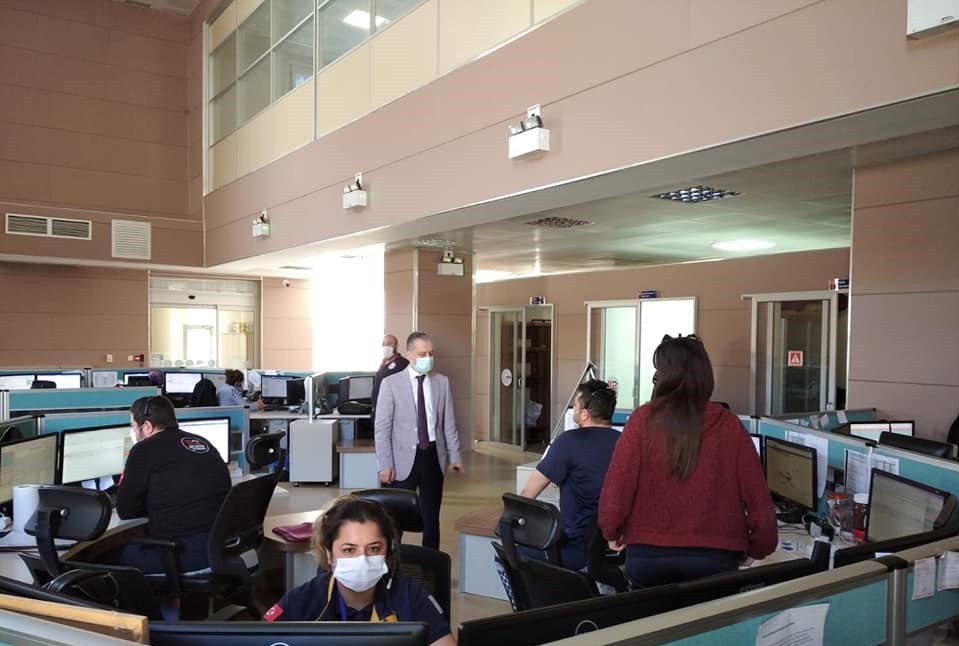 Haftalardır çağrılara cevap verenlere teşekkür ziyareti 
