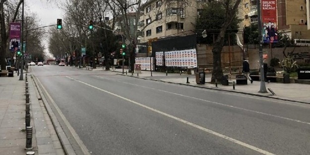 Haftasonu sokağa çıkma yasağı olacak mı? Cem Küçük, birazdan açıklama yapılacağını bildirdi