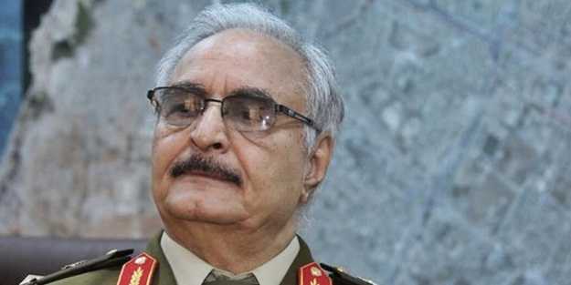 Hafter milisleri, bir gemiye saldırdı