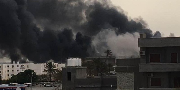 Hafter'in havalimanı bombardımanında 2 yolcu uçağı vuruldu