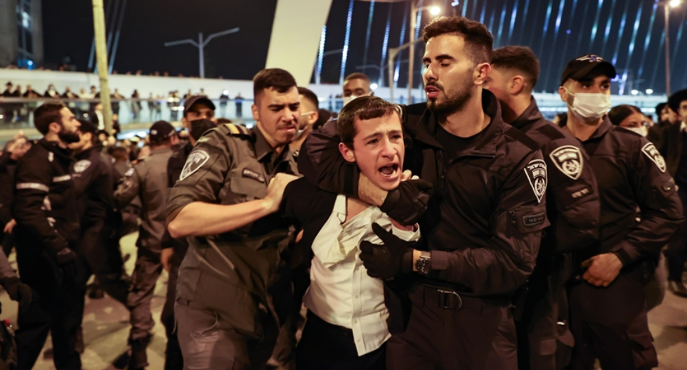 Haham Dov Lando çağrı yaptı ve İsrail karıştı: Ortodoks Yahudiler ile polis çatıştı