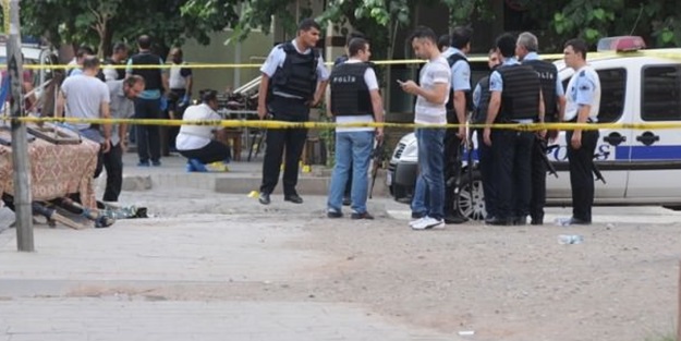 Hain saldırıda ölü sayısı 2'ye yükseldi