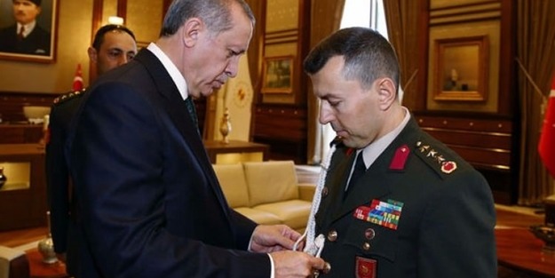 Hain yaver darbecilere böyle yardım etmiş!