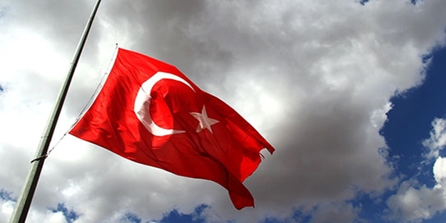 Hainler bayrağı indirdi!