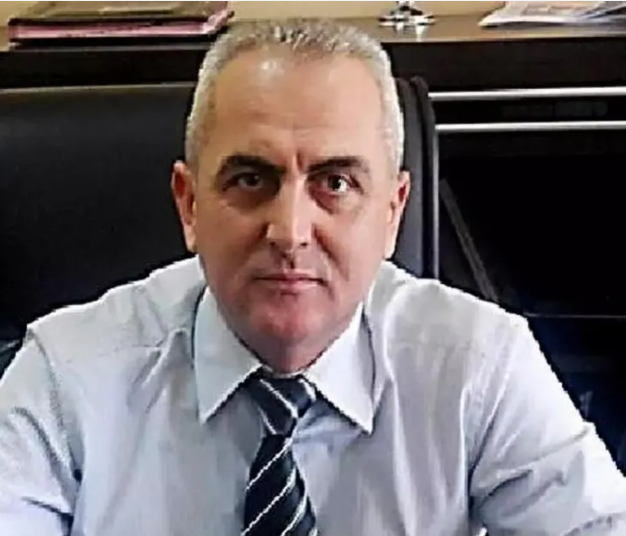 Hainlere neden yumuşak davranılııyor? "Ak Parti karşısında PKK olsa oy veririm" Fakültemde başörtülü istemiyorum diyen faşist akademisyene dokunulamıyor