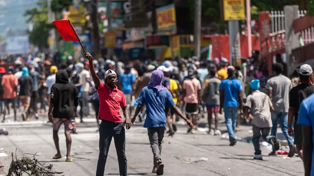 Haiti devleti çökme noktasına geldi!