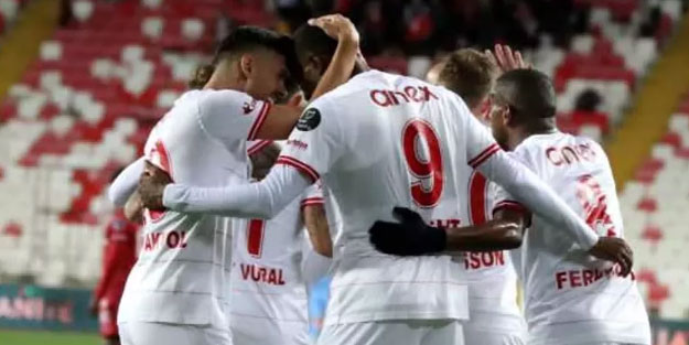 Haji Wright, esmeye devam ediyor