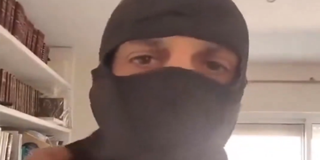 Hak ettiği küfür Türkçe'de henüz yok: Filistinli esire tecavüz eden İsrail askeri maskesini çıkarıp dalga geçti!